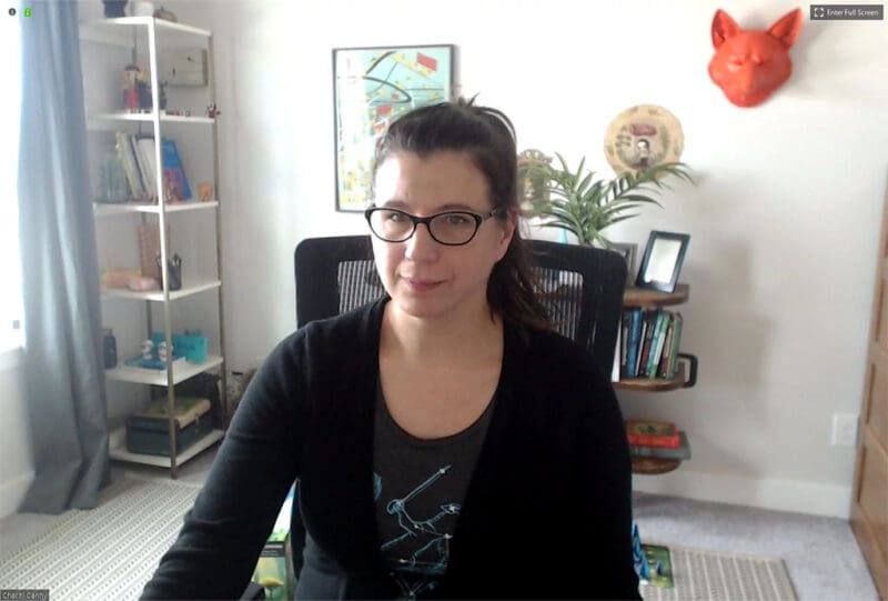 Muallif ofisining fonini ko'rsatadigan virtual fon yo'q.